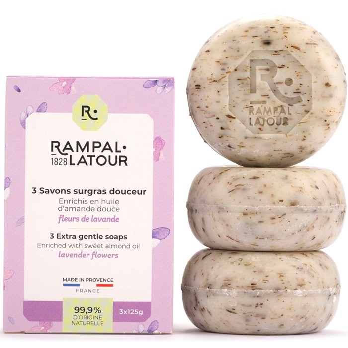 Cutie 3 sapunuri naturale cu flori de lavanda 375g Rampal Latour